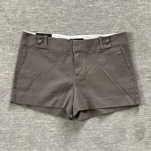 Banana Republic NWT Women's Gray Ryan Fit Shorts Sz. 6